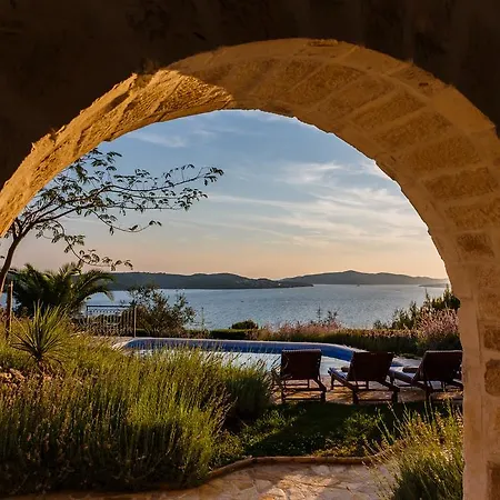 Amarina * Trogir
