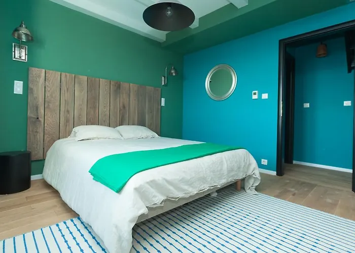 Amarina Τρογκίρ