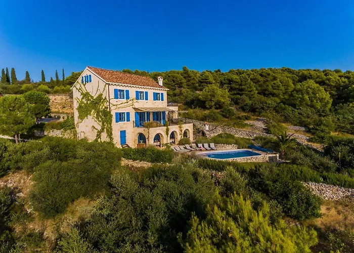 Amarina * Τρογκίρ