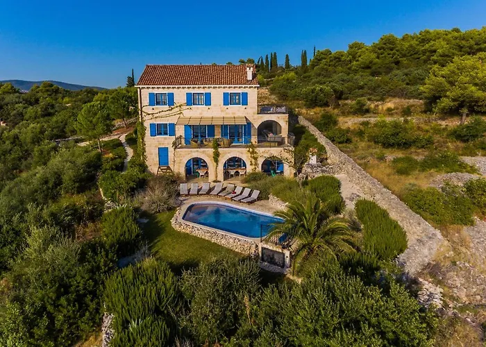 Amarina * Τρογκίρ