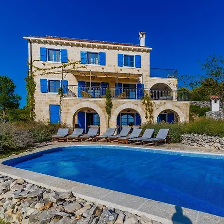 Amarina Vila